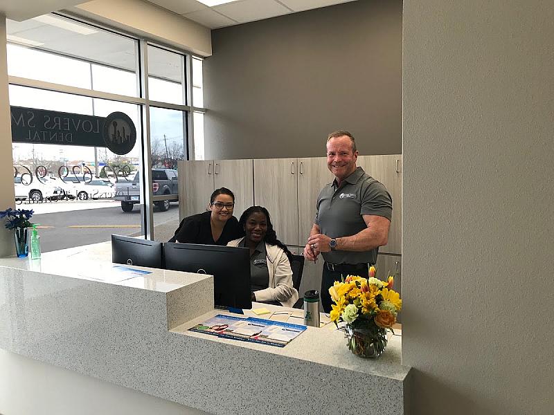 West Lovers Dental