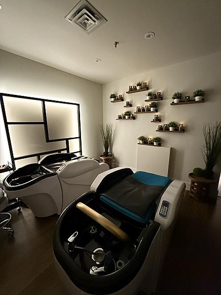Salon Picaso Studios
