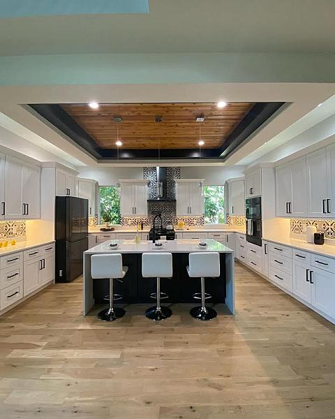 Spotless Cleaning Services LLC