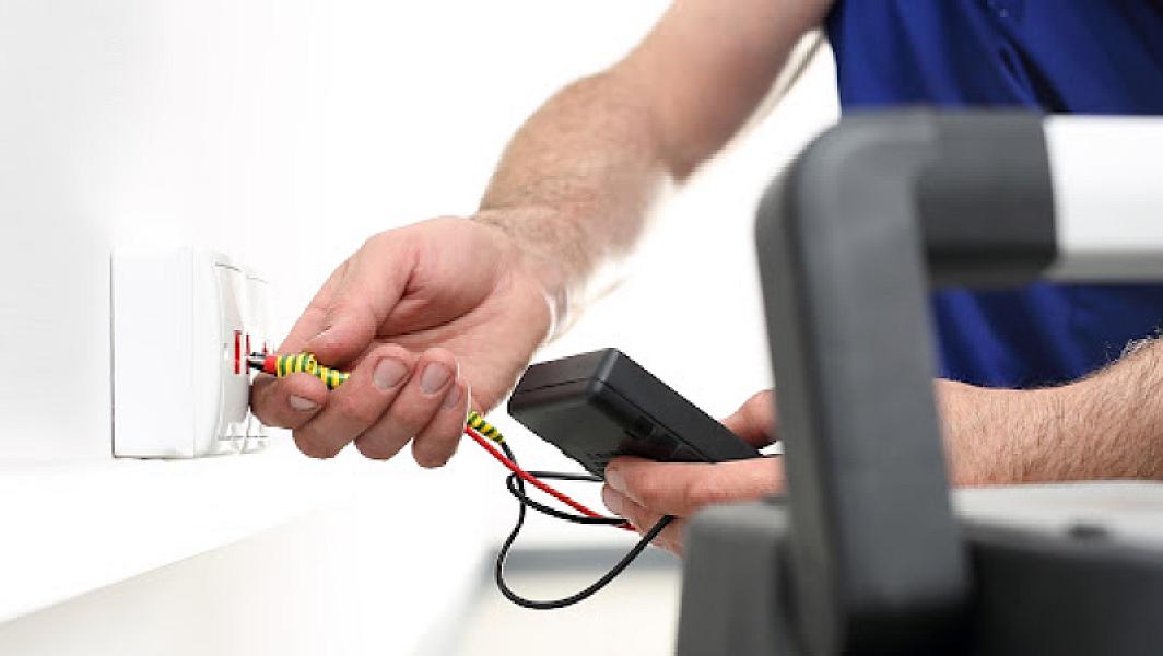 Your Electricians Team of Westminster